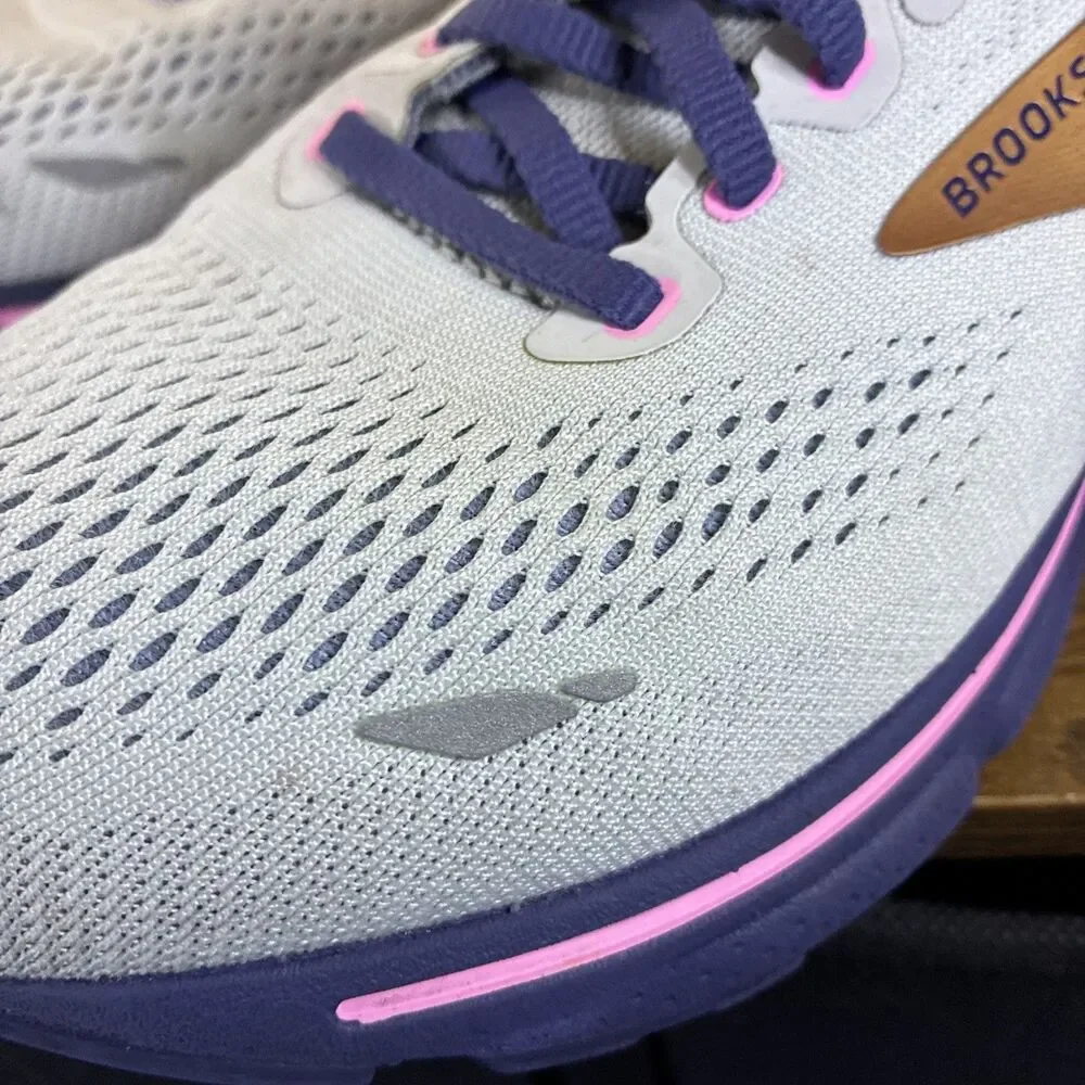 Brooks Ghost 15 Shoes Womens Size 9 Gray Mesh Athletic Running Shoes 1203801B492